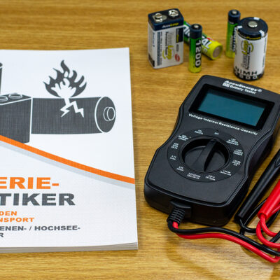 ACCUPOWER im neuen Batterie-Prak­tiker